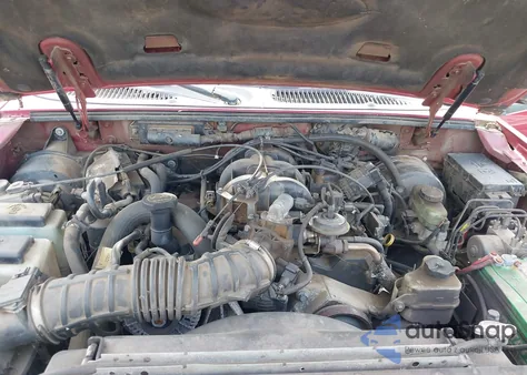 2003 Ford Explorer Sport Trac Xls/Xlt from USA, damaged, VIN 1FMZU67E83UA81127